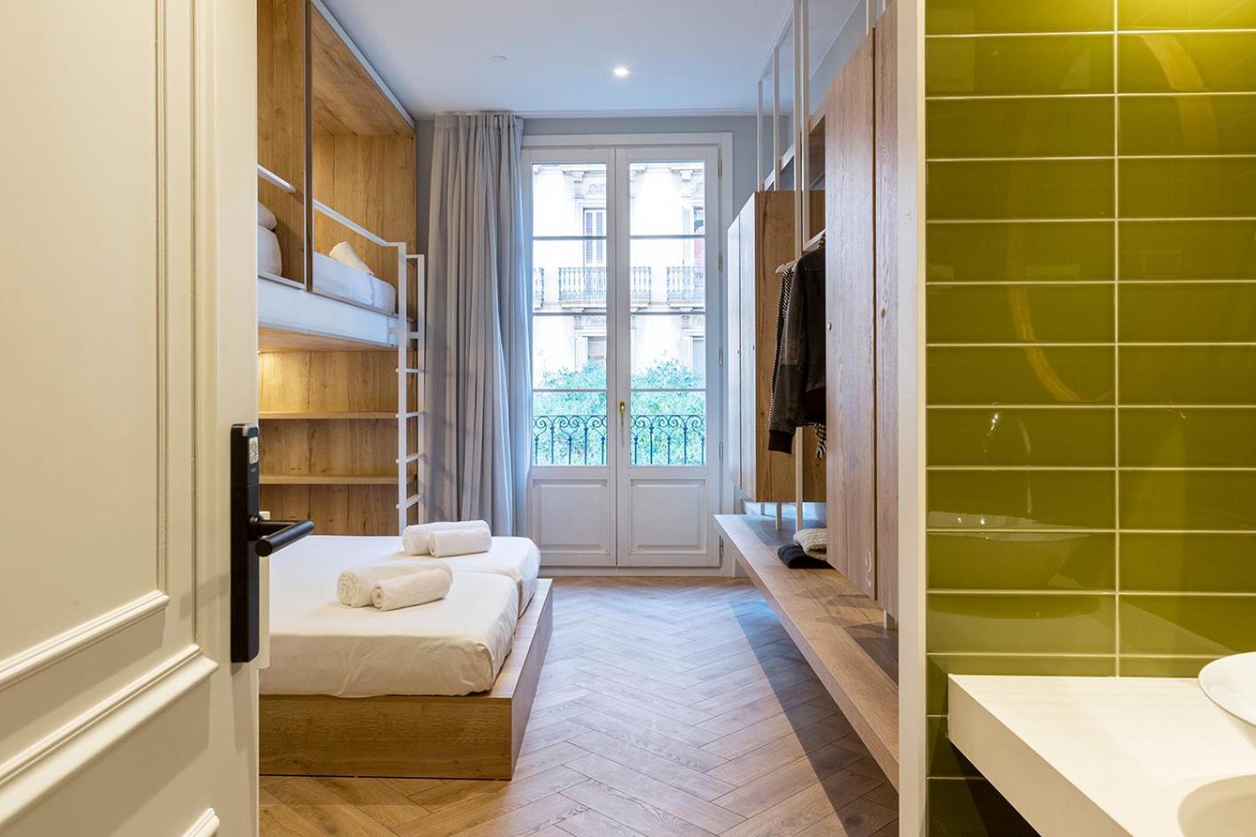 Weflating Boutique Hostel Barcelona Exterior foto